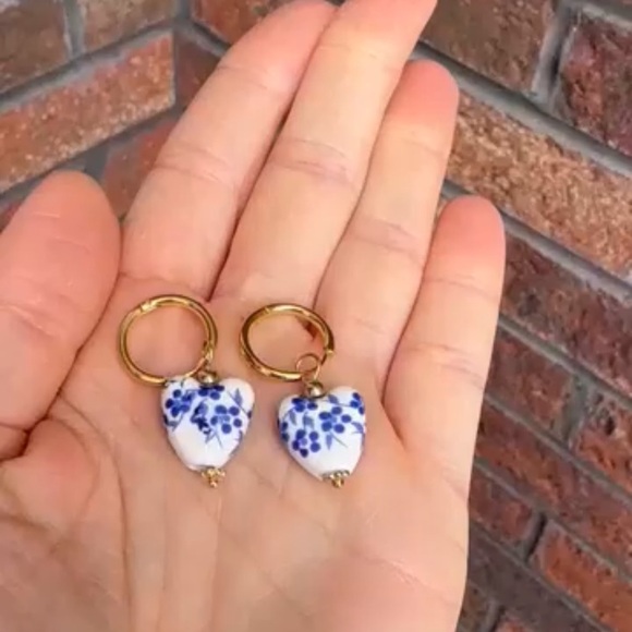 Ethnic Blue Porcelain Heart Stainless Steel Pearl Earrings - Picture 6 of 13